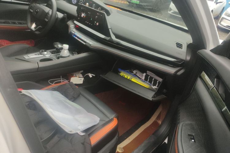 Used Changan UNI-V 2023 1.5T Premium Model