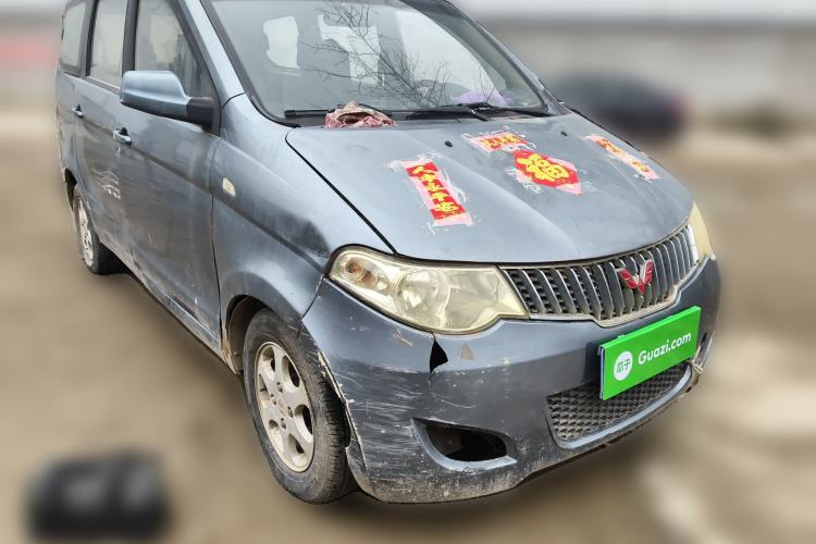 Used Wuling Hongguang 2010 1.2L Comfort Edition China IV Front Right 45 Deg