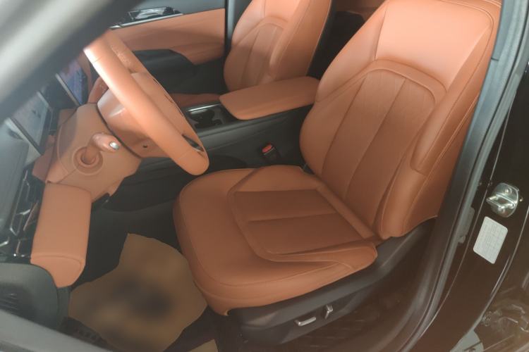 Used Wuling Xingguang 2025 150 km Smart Advanced Version
