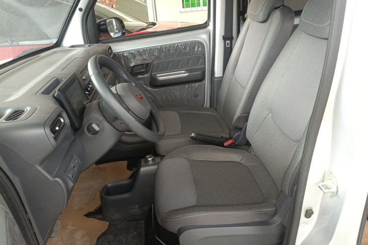 Used Wuling Zhiguang New Energy 2025 Comfort Model