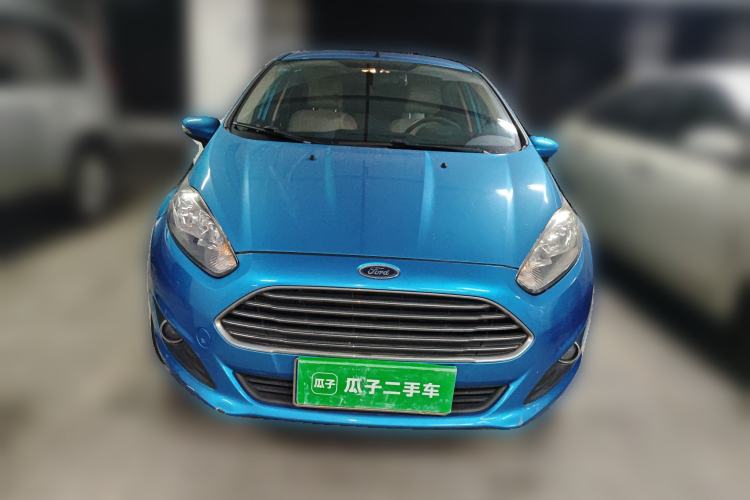Used Ford Fiesta 2013 Hatchback 1.5L Automatic Fashion Edition
