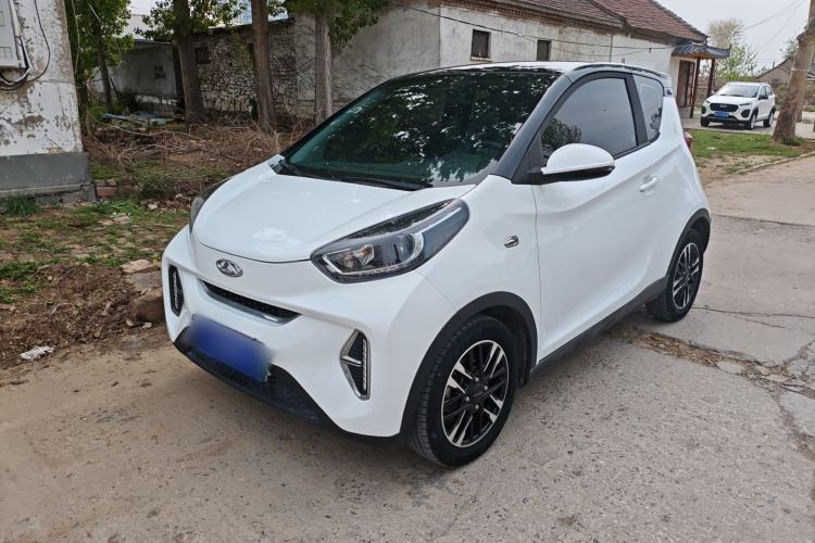 Used Chery QQ Little Ant 2022 Restyled Version Sweet Pink Edition Half-Sugar Version 30.6 kWh 30 kW 301 km