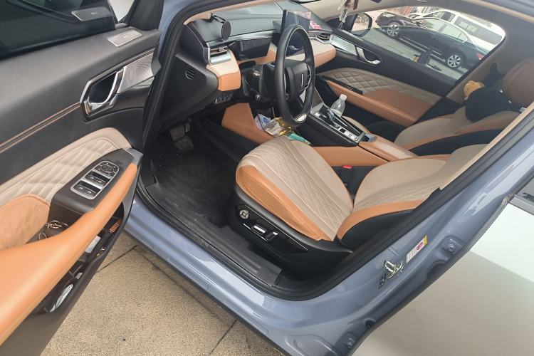 Used Wey Latte DHT 2022 1.5T DHT Extra-Large Cup