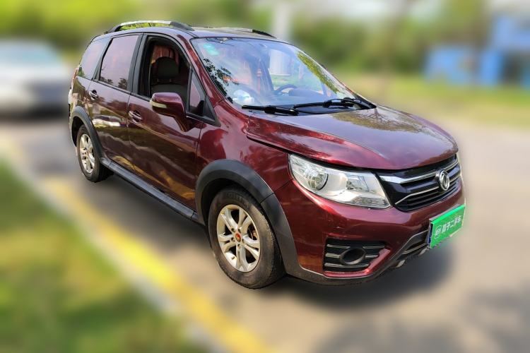 Used FORTHING Joyear XV 2016 1.6L CVT Comfort Model Front Right 45 Deg