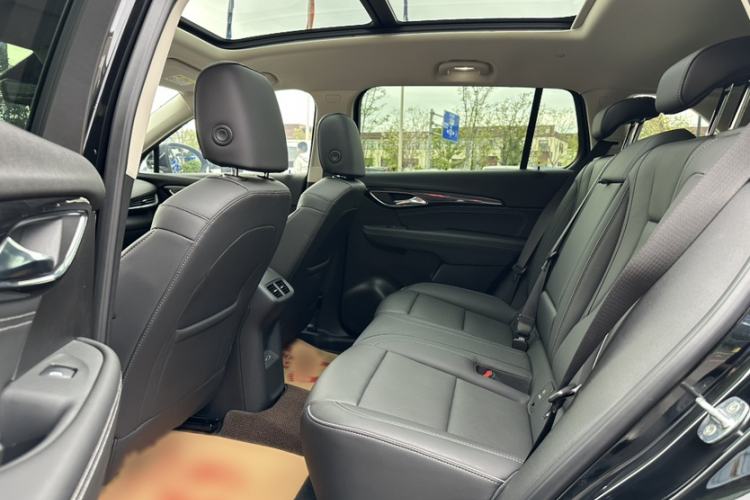 Used Buick Envision 2023 Encore Plus 652T Five-Seat Luxury Model
