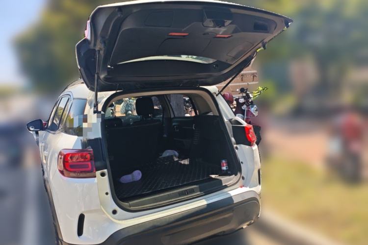 Used Citroen C5 AIRCROSS 2019 350THP Enjoyment Model China V Standard Trunk