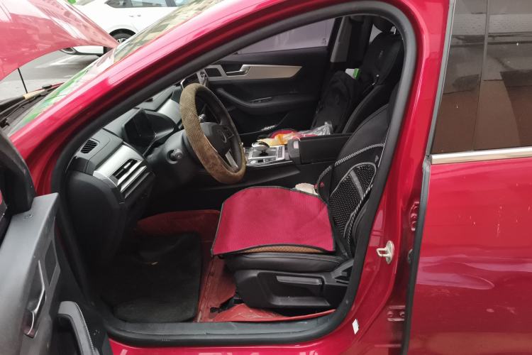 Used BYD Qin Pro New Energy 2019 DM Super Edition 1.5TI Automatic Smart Connect X-Trail Model China V Standard Left Front Seat