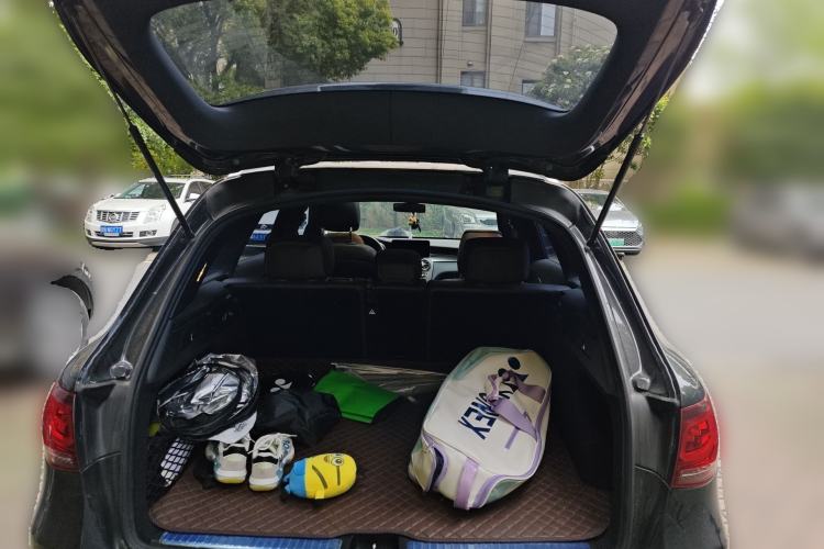 Used Mercedes-Benz GLC 2022 Refreshed GLC 300 L 4MATIC Dynamic Edition Prestige Version Trunk