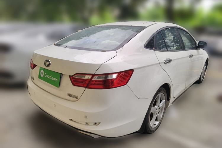 Used Bestune B70 2014 2.0L automatic comfort version Rear Right 45 Deg