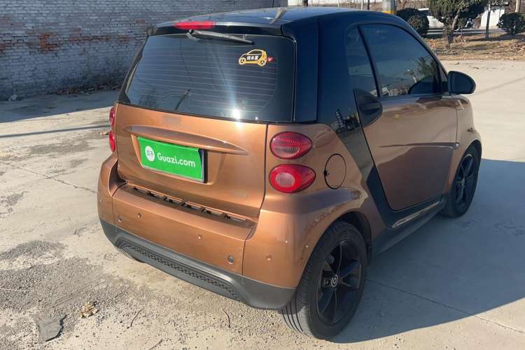 Used smart fortwo 2015 1.0 MHD New Year Special Edition
