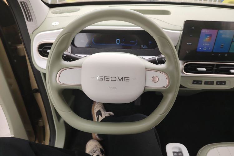Used Geely Galaxy Panda 2025 210km Panda Rider Steering Wheel