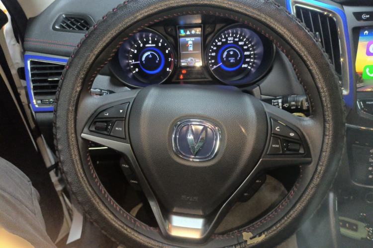 Used Changan CS75 2017 Shangkui Edition 1.5T Manual Fengxiang Model