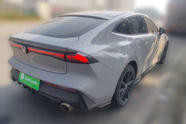 Used CHANGAN UNI-V 2022 1.5T Prestige Version