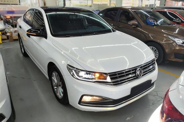 Used Volkswagen Bora 2020 1.5L Automatic Comfort Model Front Right 45 Deg