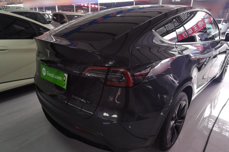 Used Tesla Model Y 2024 Rear-Wheel-Drive Version
