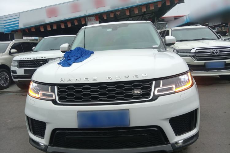 Used Land Rover Range Sport 2021 3.0 L6 SE Front