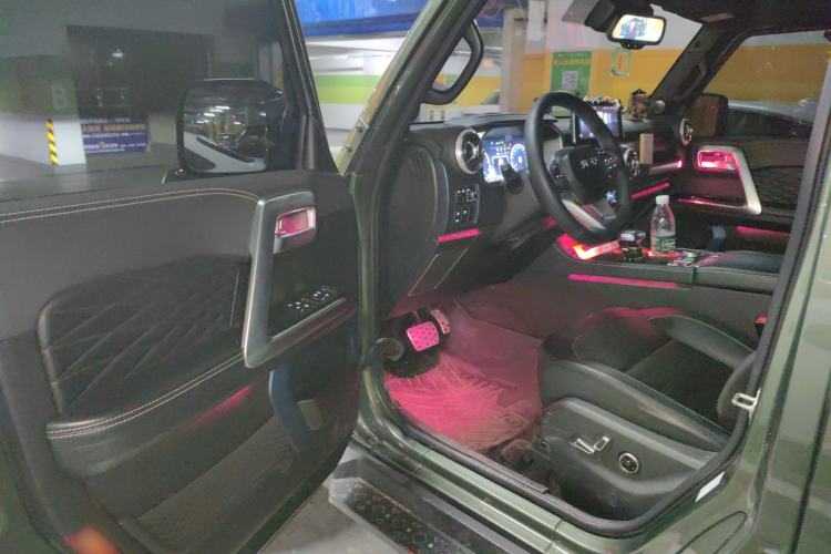 Used BAIC Off-Road BJ40 2020 2.0T Automatic Four-Wheel Drive Urban Hunter Edition Prestige Version Driver Seat