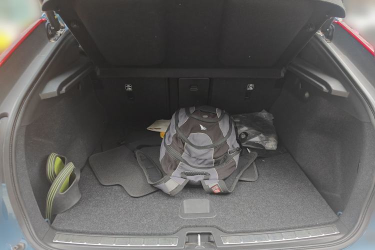 Used Volvo C40 2022 Long-Range Version
