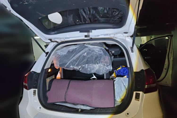 Used Haval H2 2018 Red-Label 1.5T Dual-Clutch Two-Wheel-Drive Luxury Model Trunk