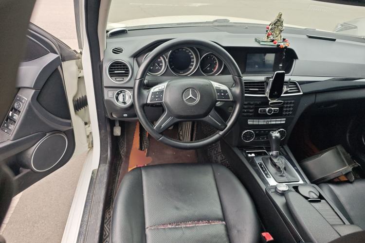 Used Mercedes-Benz C-Class 2013 C 180 Classic Grand Edition
