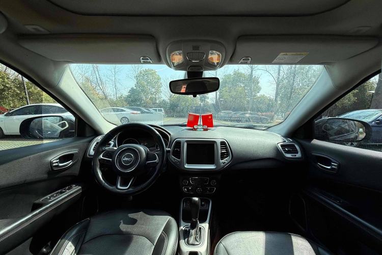 Used Jeep Compass 2017 200T Automatic Family Edition