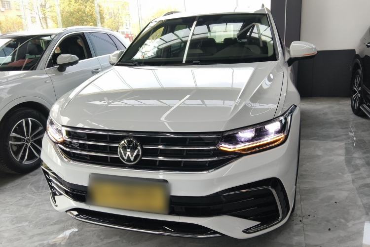 Used Volkswagen Tiguan L 2023 330TSI Automatic Two-Wheel Drive R-Line Enjoyment Edition Front