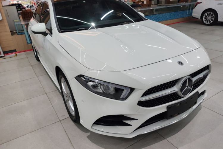 Used Mercedes-Benz A-Class 2021 A 200 L Sport Sedan Fashion Model
