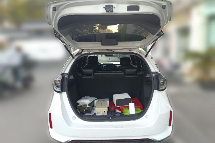 Used Honda LIFE 2021 1.5L CVT SPO-SS Dynamic Edition Trunk