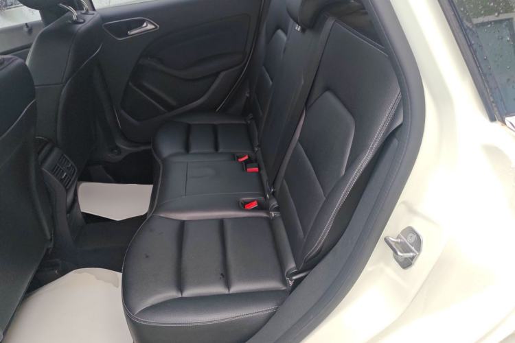 Used Mercedes-Benz B-Class 2018 B 200 Fashion Model
