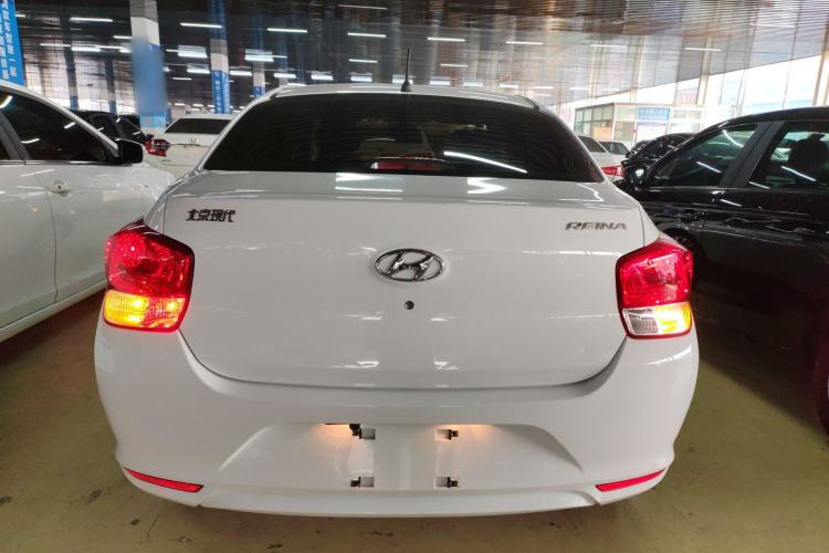 Used Hyundai Verna (older generation) 2020 1.4L Manual GL Refreshed Edition Rear