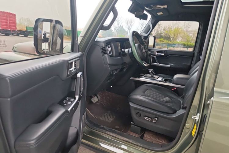 Used 212 T01 2024 2.0T Mechanic Driver Seat