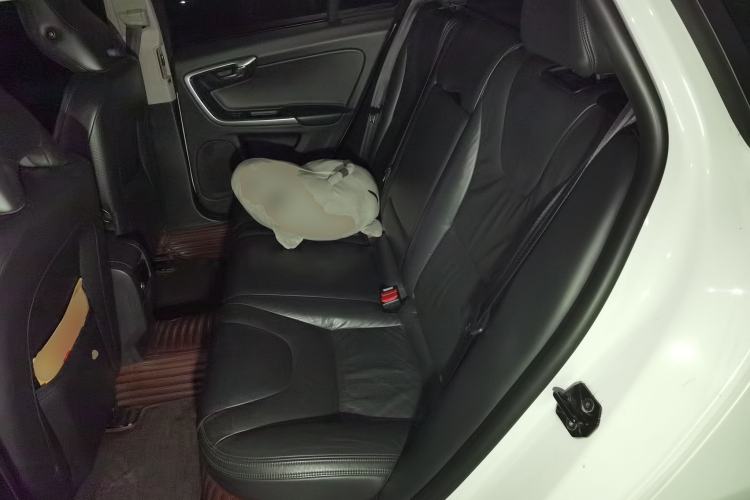 Used Volvo V60 2013 T5 Zhiya Edition