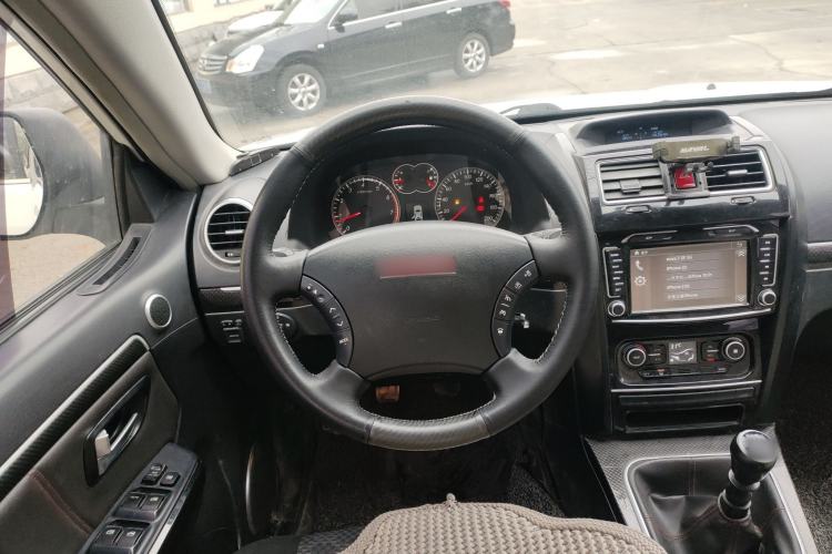 Used Haval H5 Classic 2015 2.0T Manual Two-Wheel Drive Advanced Version