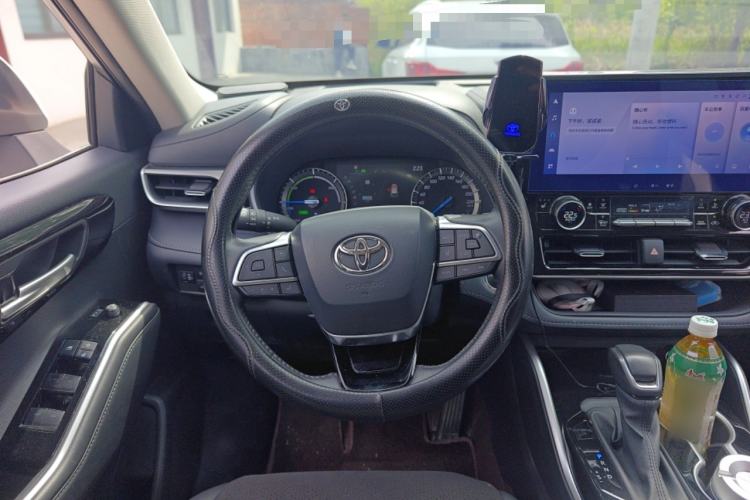 Used Toyota Highlander 2023 2.5L Smart Electric Hybrid Dual-Engine Four-Wheel Drive Prestige Version – 7 Seats
