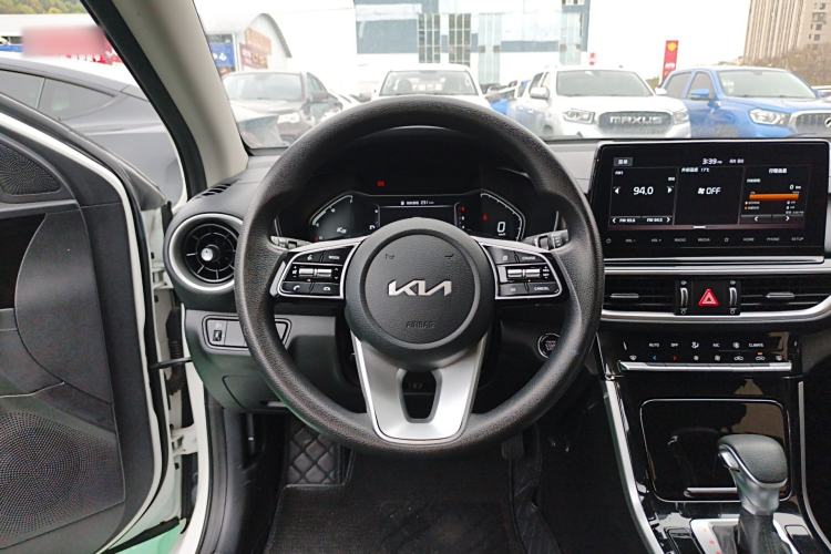 Used Kia K3 2021 1.5L CVT Fashion Edition Steering Wheel