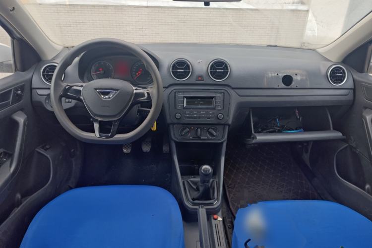 Used Jetta VA3 2019 1.5L Manual Entry-Level Version Center Console