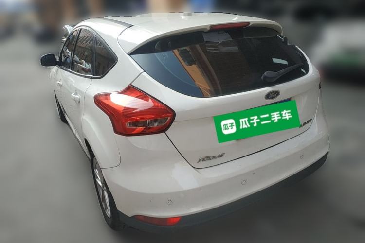 Used Ford Focus 2018 Hatchback Classic 1.6L Automatic Trendy SmartDrive Edition Rear Left 45 Deg