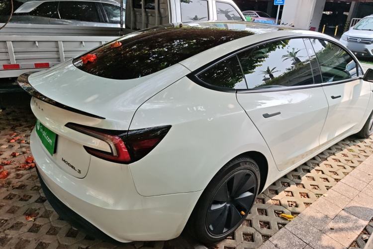 Used Tesla Model 3 2023 Rear-Wheel-Drive Version