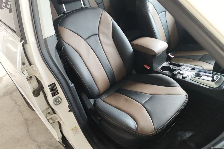 Used GAC Trumpchi GS5 Super 2015 1.8T Automatic All-Wheel Drive Luxury Navigation Edition
