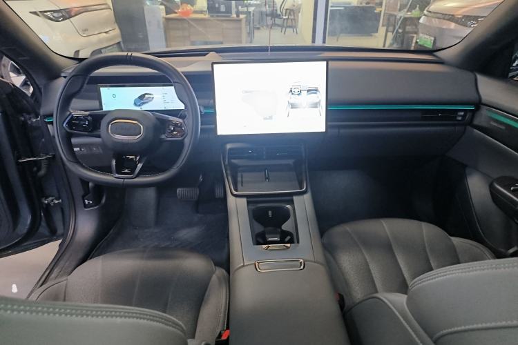 Used Lynk & Co 07 2024 EM-P 126 Long-Range Ultra
