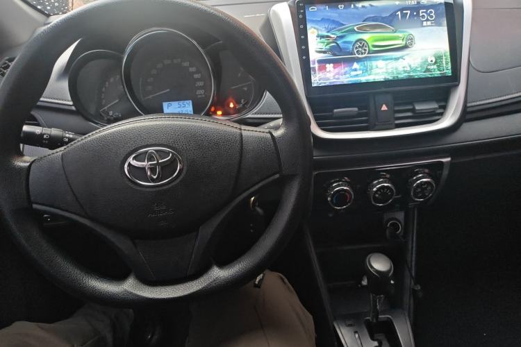 Used Toyota YARiS L Zhi Xuan 2020 X-Trail X 1.5L CVT Leading Edition Center Console