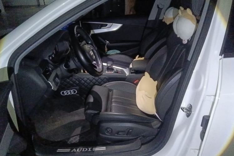 Used Audi A4L 2022 40 TFSI Fashion Dynamic Model
