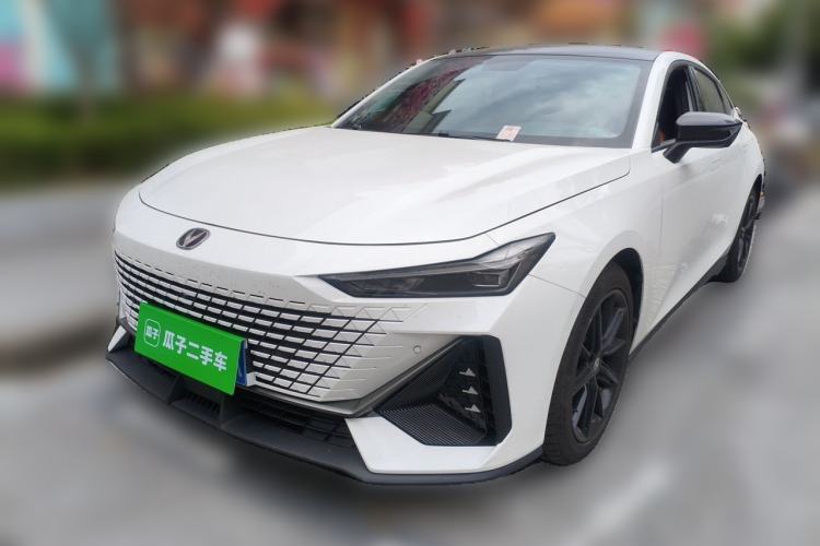 Used CHANGAN UNI-V 2023 1.5T Prestige Model