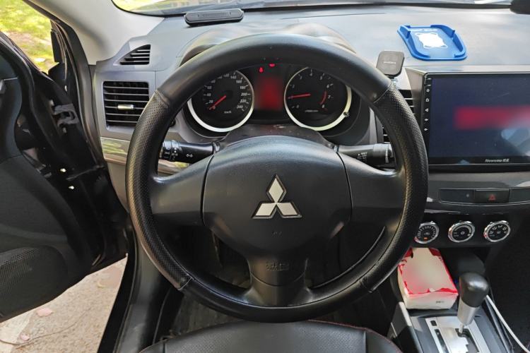 Used Mitsubishi Lancer EX 2012 Fashion Edition 1.8L CVT Comfort Version
