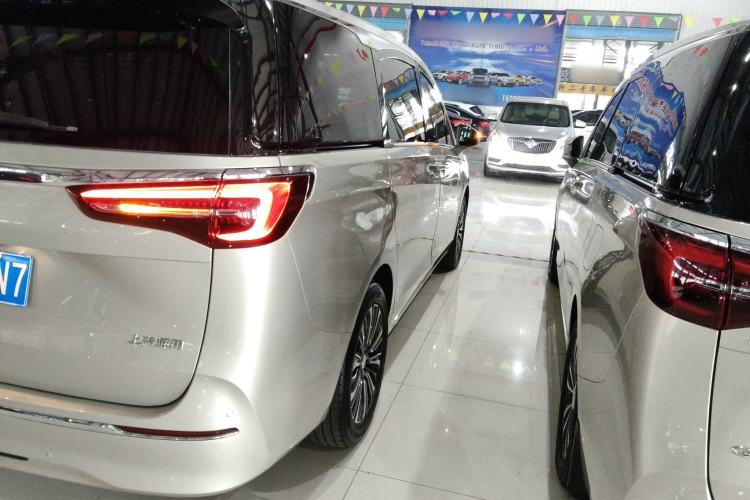 Used Buick GL8 2021 ES Landtrek 653T Luxury Model
