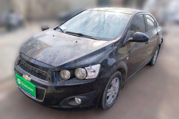 Used Chevrolet Aveo Sonic 2011 Sedan 1.4L Manual Transmission SE