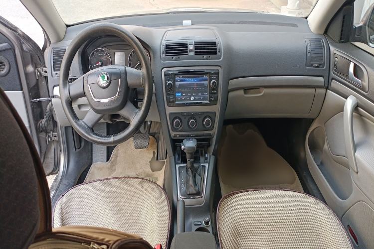 Used Skoda Octavia 2013 1.6L Automatic Yijie Edition