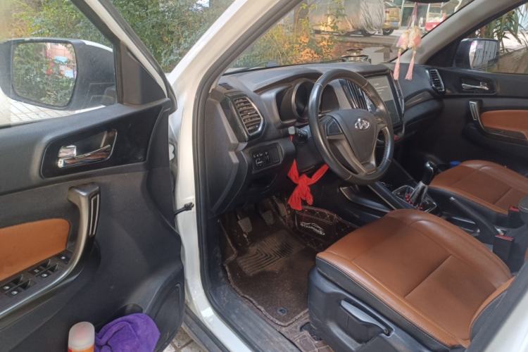 Used CHANGAN OSHAN CX70 2016 1.6L Manual Luxury Model
