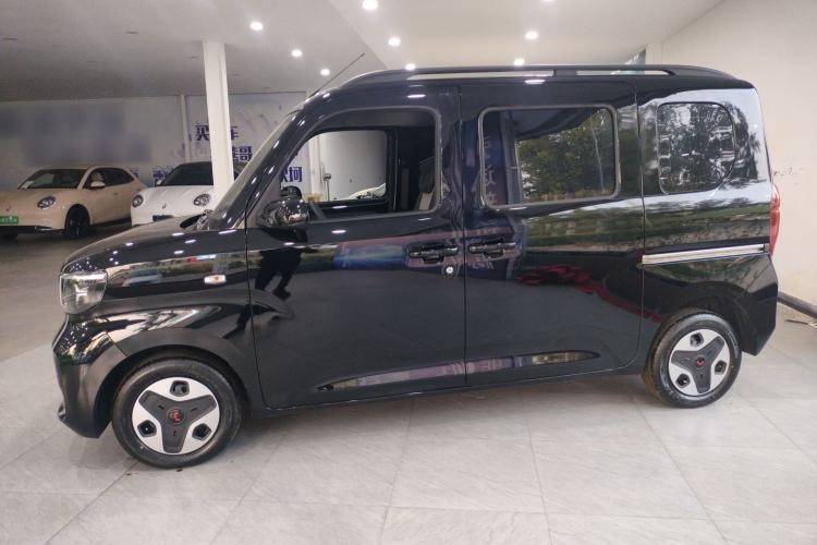Used Wuling Zhiguang New Energy 2025 Model 305km Ambitious Edition