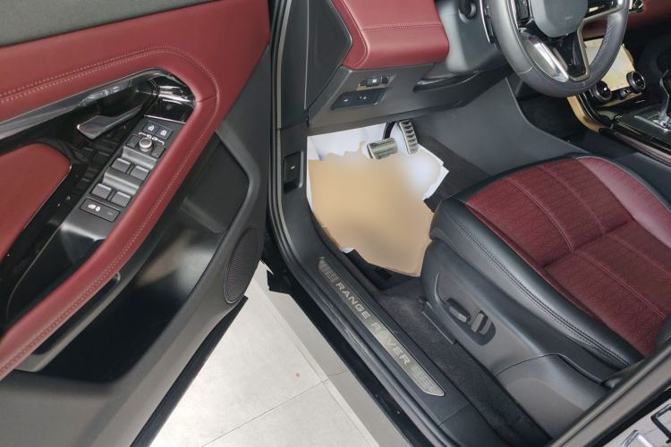 Used Land Rover Range Rover Evoque 2021 Range Rover Velar L 249PS R-Dynamic First Edition